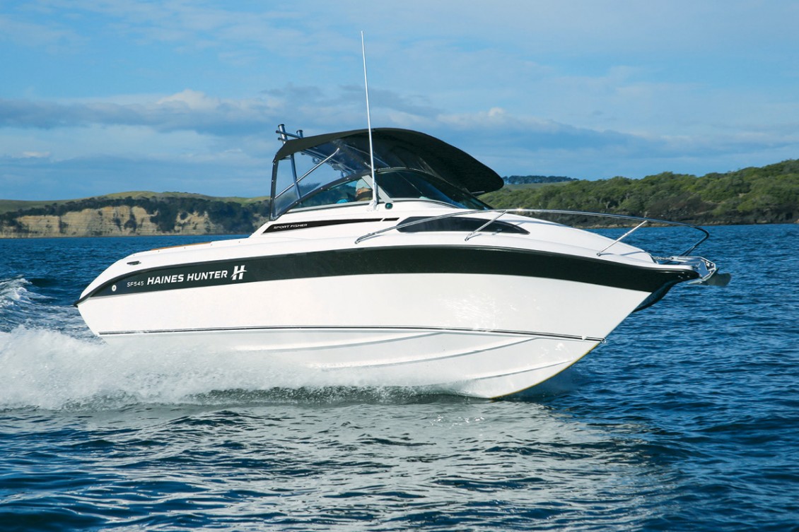 Economical to run, the 21° hull slices through the chop | Haines Hunter