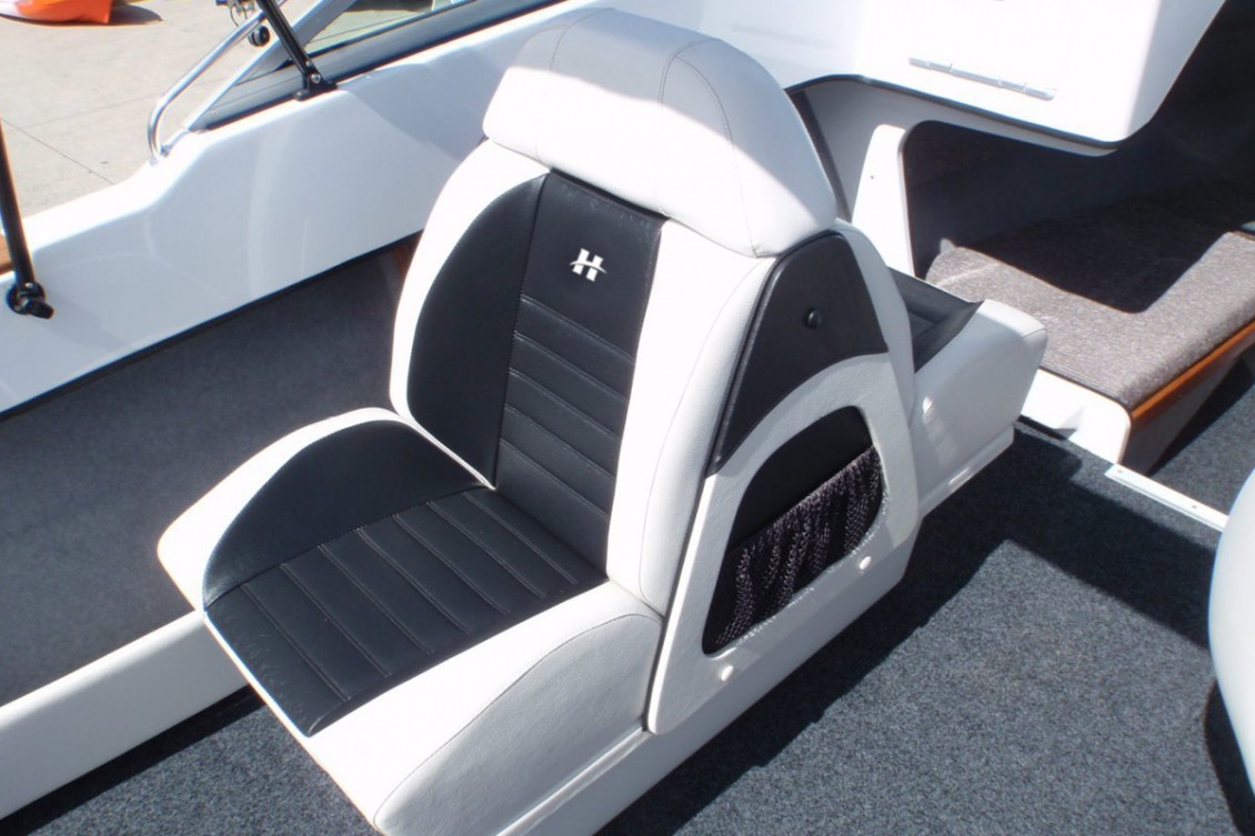 Haines Hunter SR535 Sports Runabout Boat 5m Fishing Boat, Family Boat, New Zealand