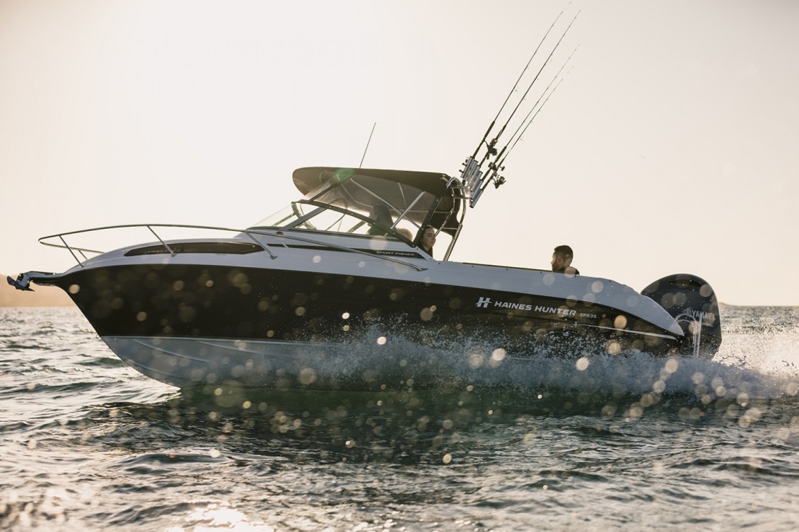 The SF635’s legendary Haines Hunter Deep V hull is set at precisely 21° | REDHOT Marine