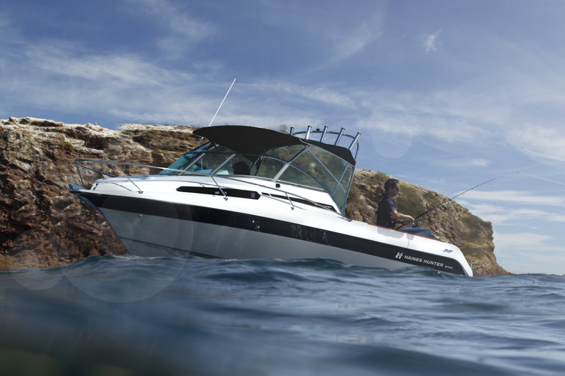 Perfectly suited to serious fishing or diving trips, the SF660 is also a superb family boat that delivers adventure in style. | REDHOT Marine